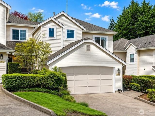 Townhouse for sale in Renton, Washington