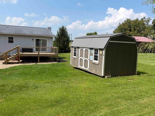 House for sale in Pierceton, Whitley County