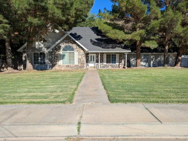 House for sale in Hurricane, Washington County