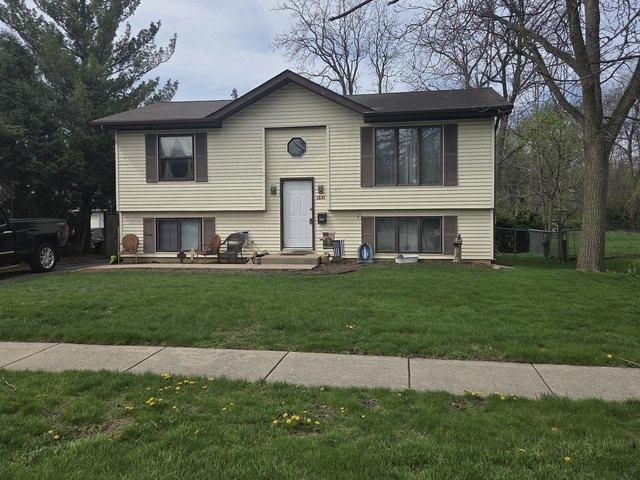 House for sale in Wauconda, Illinois