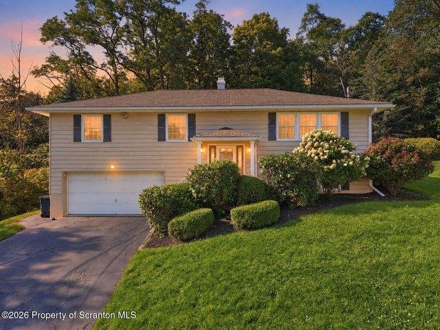 House for sale in Chinchilla, Pennsylvania