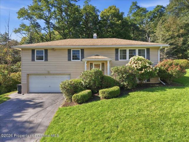 House for sale in Chinchilla, Pennsylvania