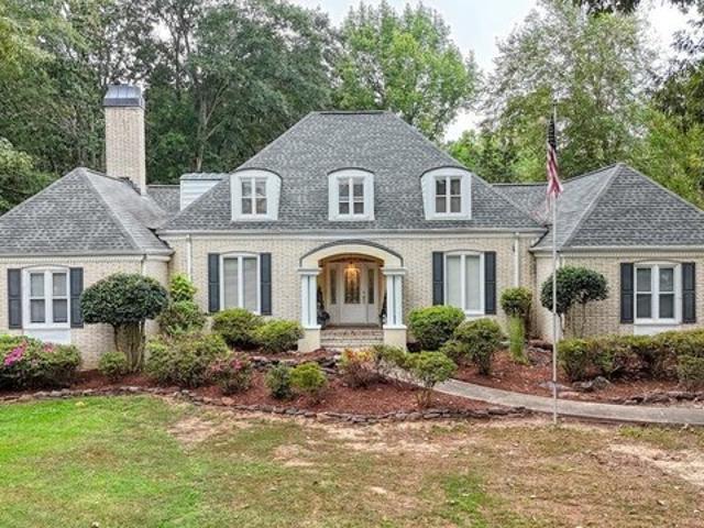 House for sale in Huntingdon, West Tennessee