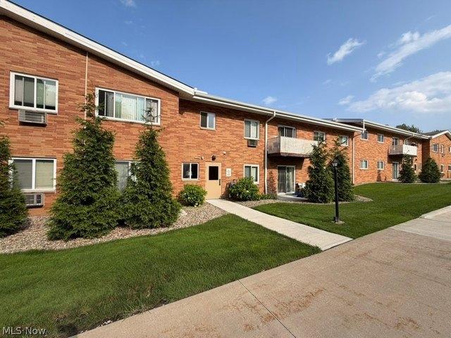 Condo for sale in Broadview Heights, Ohio