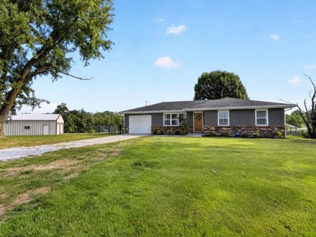 House for sale in Harrisburg, Boone County