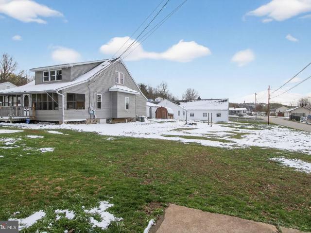 House for sale in Parkersburg, West Virginia