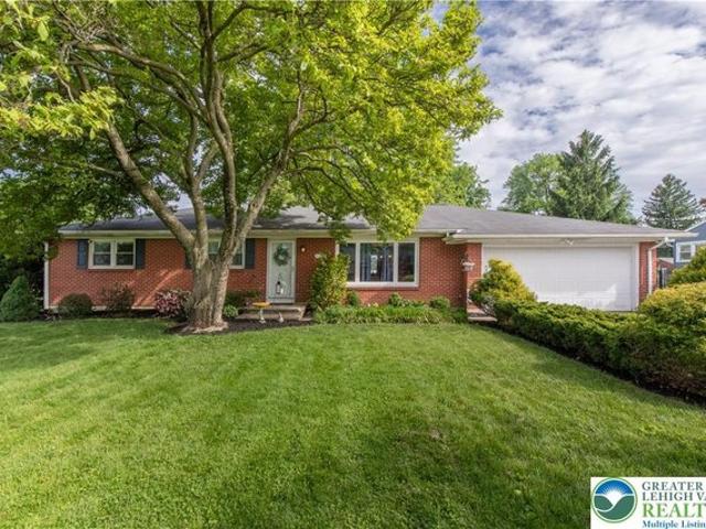 House for sale in Easton, Pennsylvania