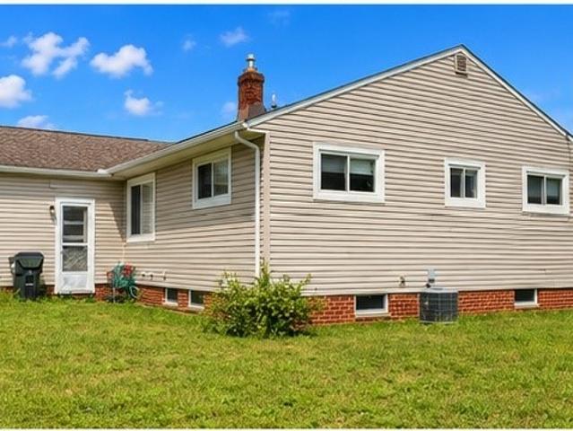 House for sale in Warrensville, Ohio
