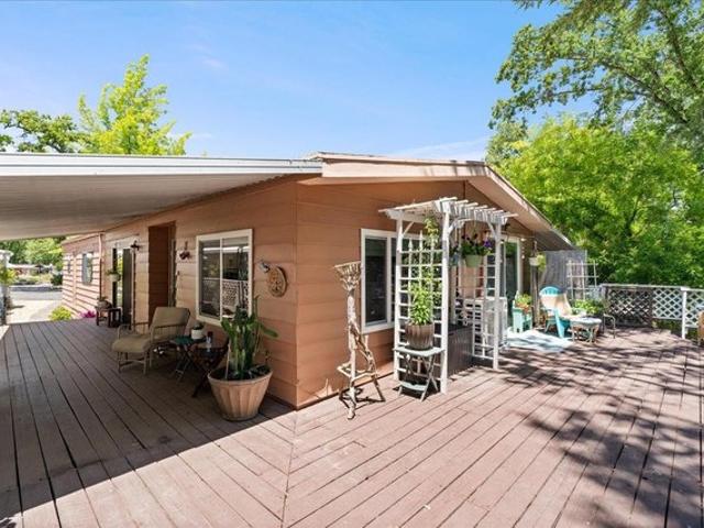 House for sale in Diamond Springs, California