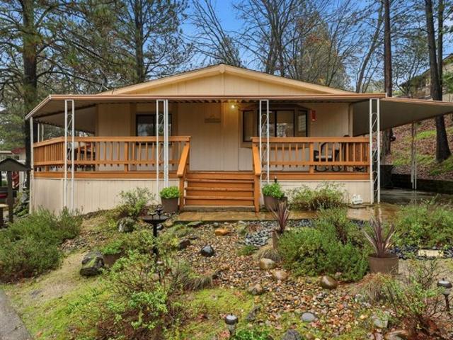 House for sale in Diamond Springs, California