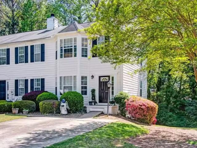 Condo for sale in Acworth