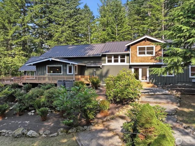 House for sale in North Bend, Washington