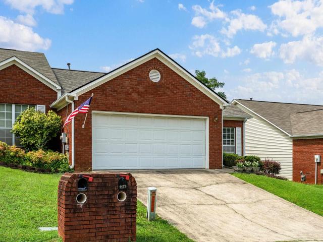 Townhouse for sale in Birmingham, Alabama