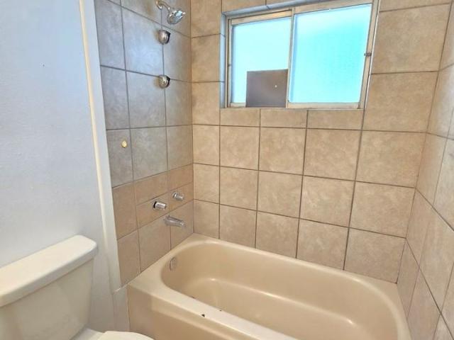 Apartment for rent in Lancaster, California