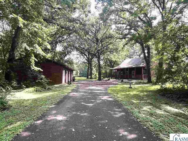 House for sale in Saint Peter, Minnesota