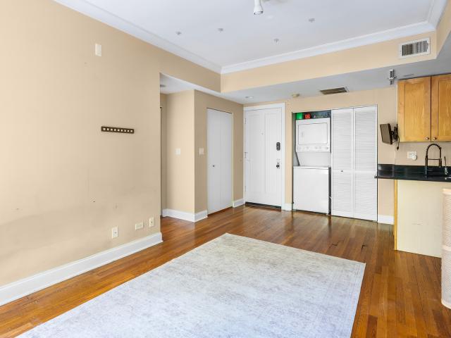 Condo for sale in Chicago Park, Illinois