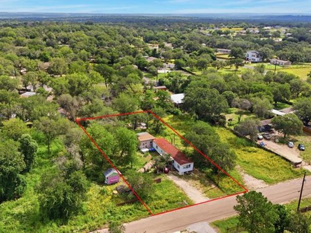 Land for sale in Elmendorf, Texas