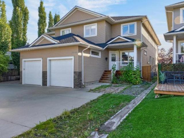 Townhouse for sale in Rolly View, Alberta