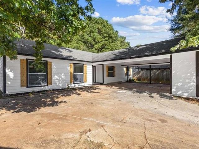 House for sale in Stone Mountain, Georgia