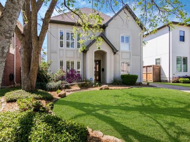 House for sale in Bellaire