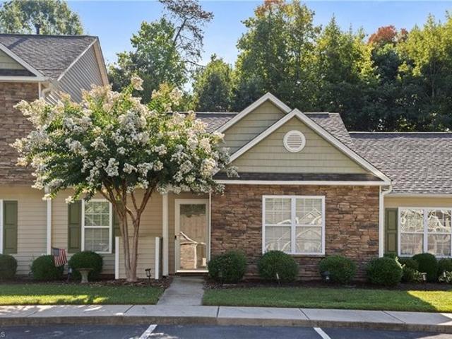 Townhouse for sale in Belews Creek, North Carolina