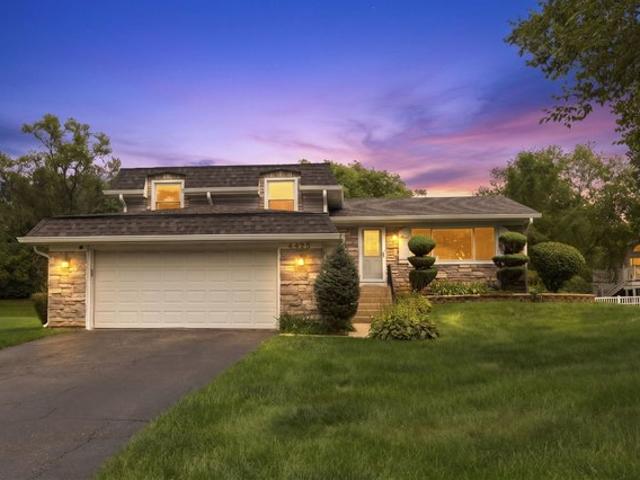 House for sale in Hoffman Estates, Illinois