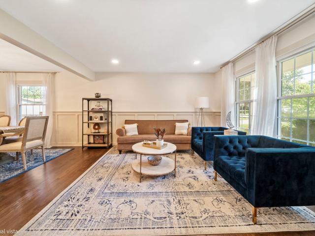 House for sale in Lisle, Illinois