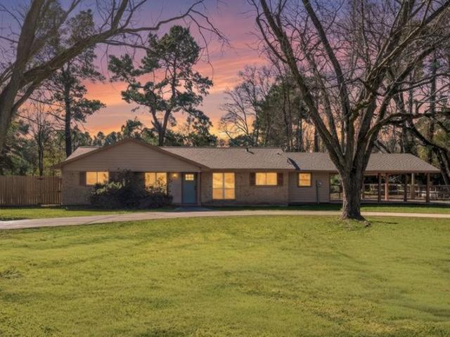 House for sale in Batson, Texas