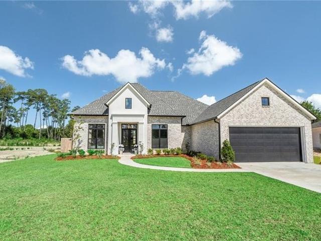 House for sale in Mandeville, Louisiana