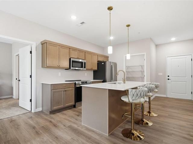 Condo for sale in Iowa City, Johnson County