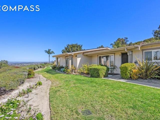 Townhouse for sale in Oceanside