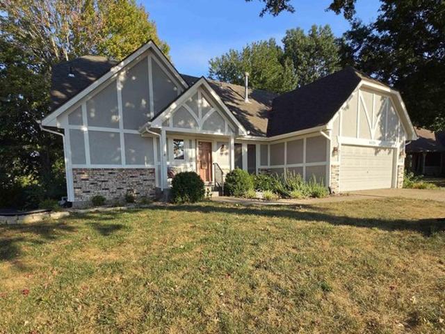 House for sale in Colly Creek, Topeka