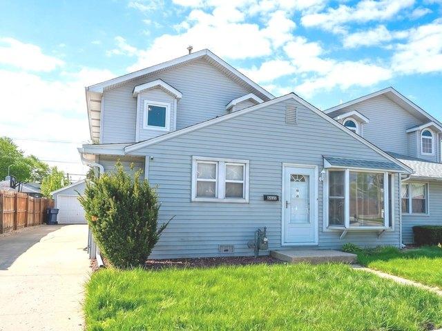Townhouse for sale in Hometown, Illinois