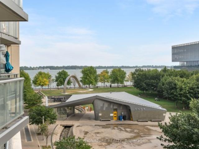 Condo for sale in Spadina—Fort York, Toronto