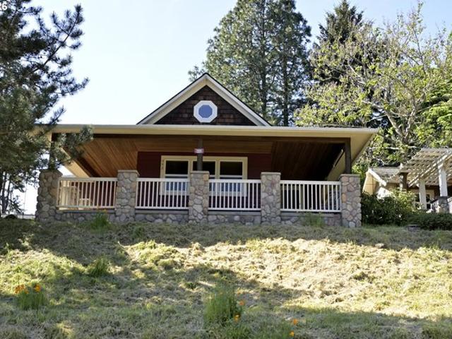 House for sale in Oregonia