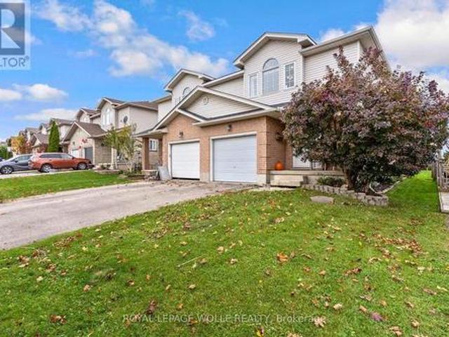 House for sale in New Hamburg, Wilmot