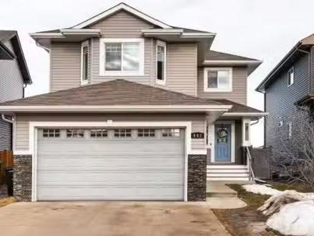 House for sale in Fort Saskatchewan, Alberta