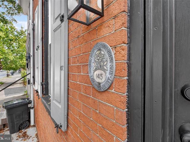 Townhouse for sale in Lancaster, Pennsylvania
