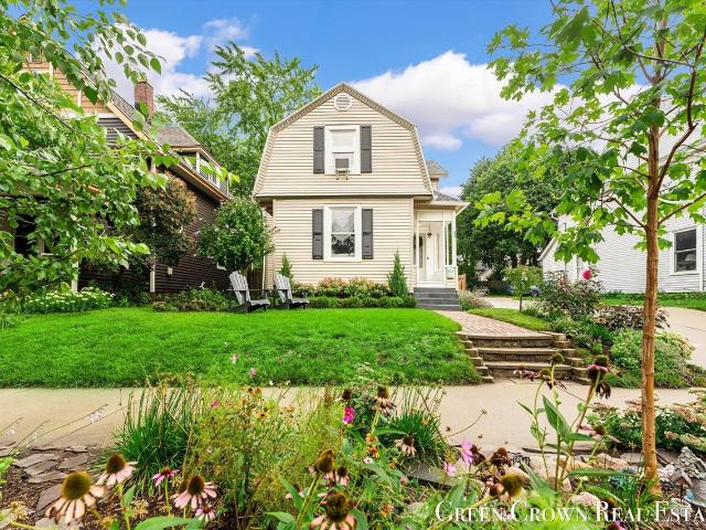 House for sale in Third Ward, Grand Rapids
