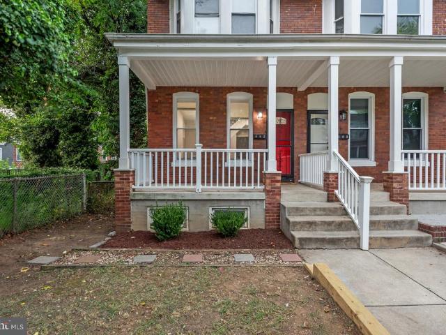 Townhouse for sale in Irvington, Baltimore