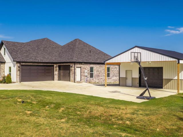 House for sale in Ark