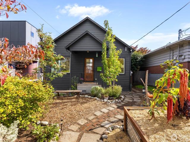 House for sale in Lawton Park, Seattle