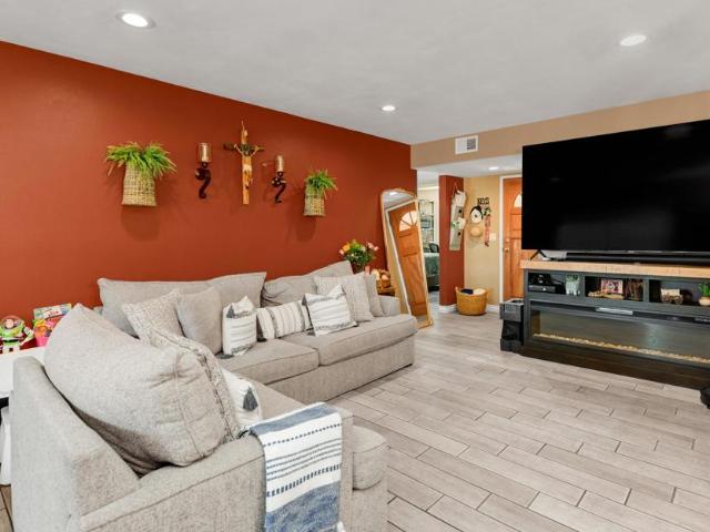 House for sale in Oceanside, San Diego County