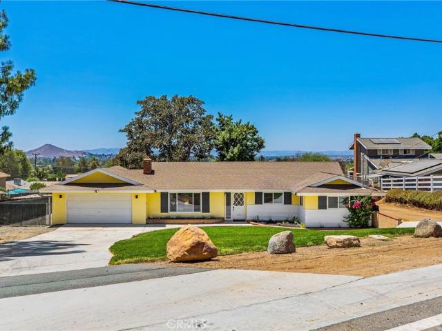 House for sale in Norco, California