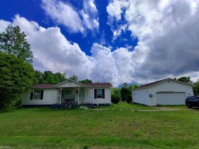 House for sale in Belews Creek, North Carolina
