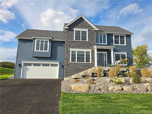 House for sale in Jamesville, Town of DeWitt