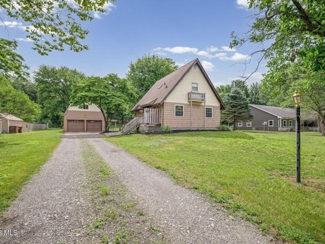 House for sale in Swanton, Ohio
