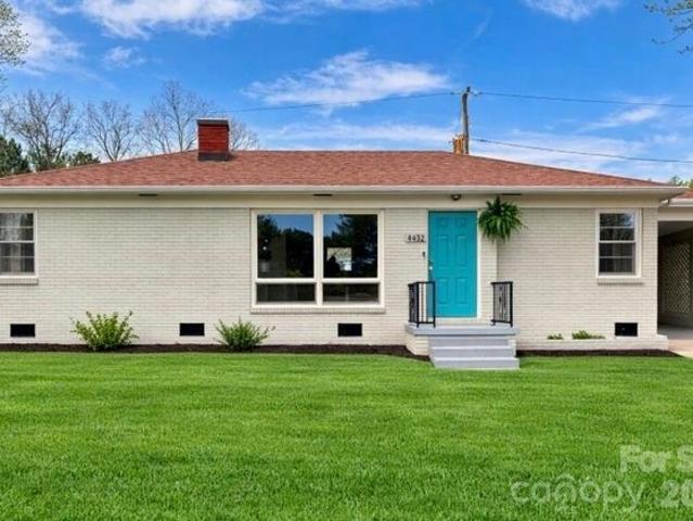 House for sale in Iron Station, North Carolina