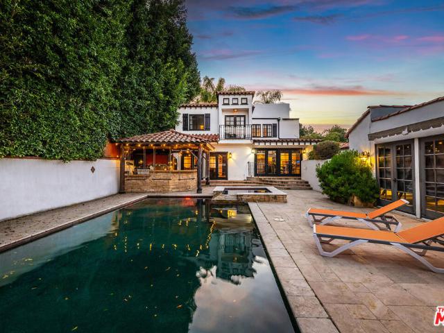 House for sale in Canoga Park, California