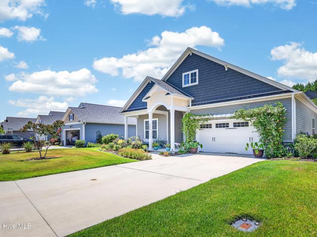 House for sale in Castle Hayne, North Carolina